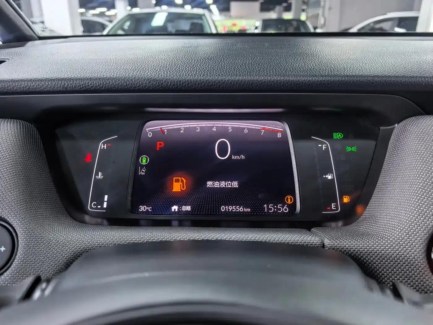 LIFE 2023 1.5L CVT SPO-SS Dynamic Edition — миниатюра 14