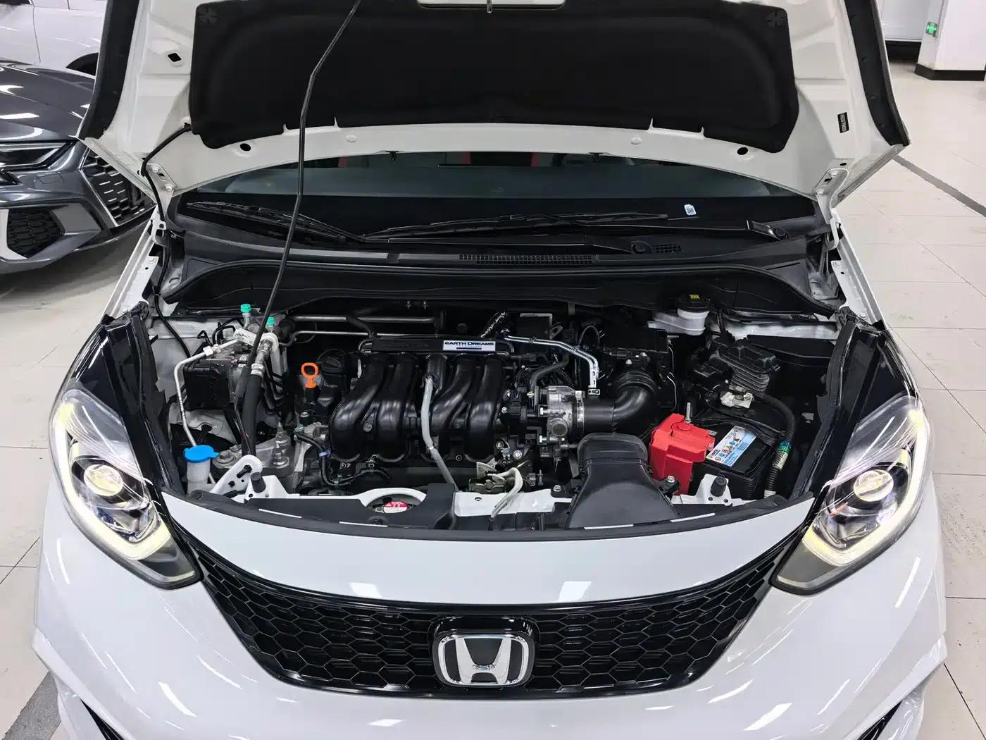 LIFE 2023 1.5L CVT SPO-SS Dynamic Edition — миниатюра 21