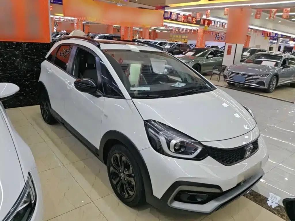 LIFE 2021 1.5L CVT CRO-S Fun Edition — миниатюра 4