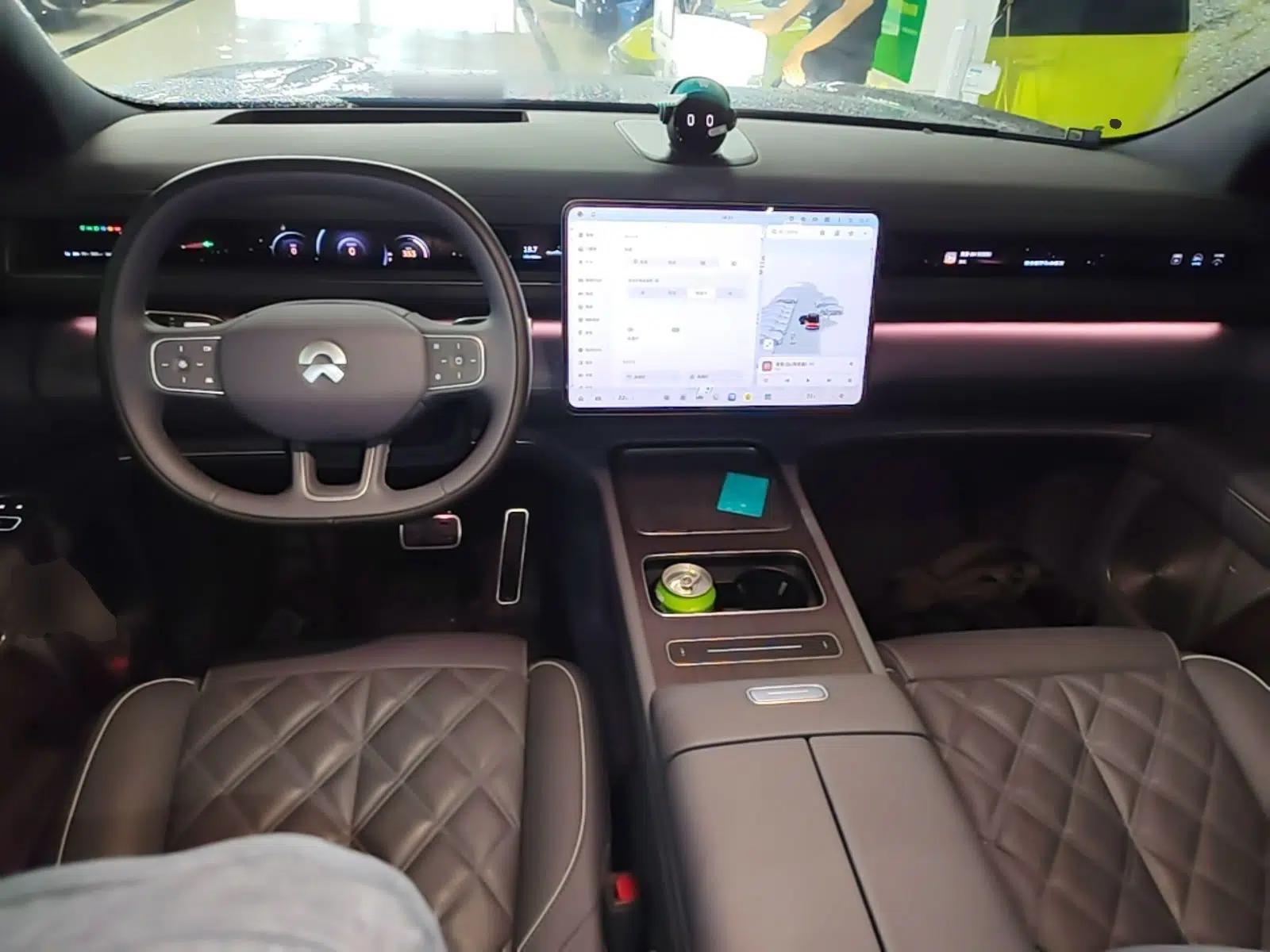 Nio ES8 2026 Model 6-seat Executive Luxury Edition — миниатюра 17