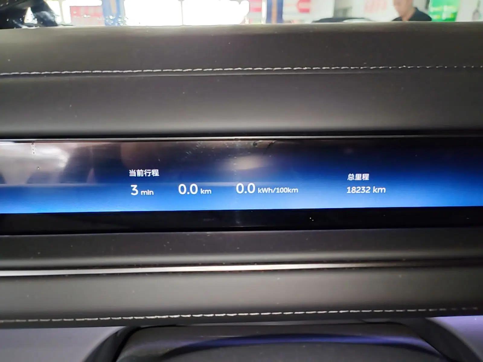 Nio ES8 2026 Model 6-seat Executive Luxury Edition — миниатюра 19