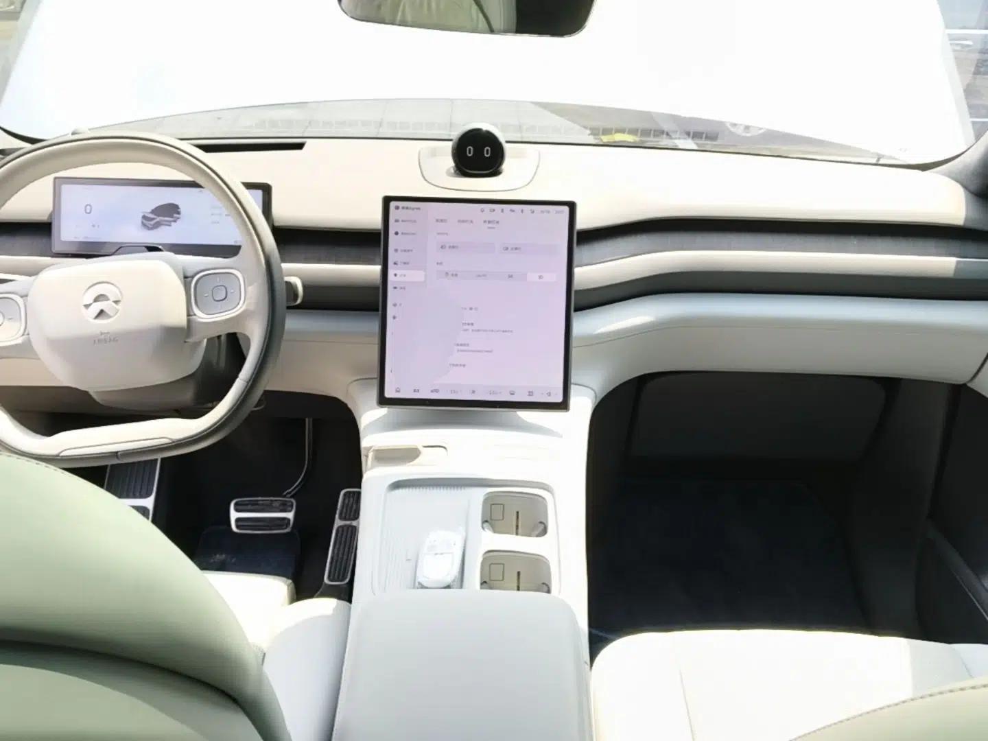 Nio ES8 2024 75 kWh — миниатюра 12