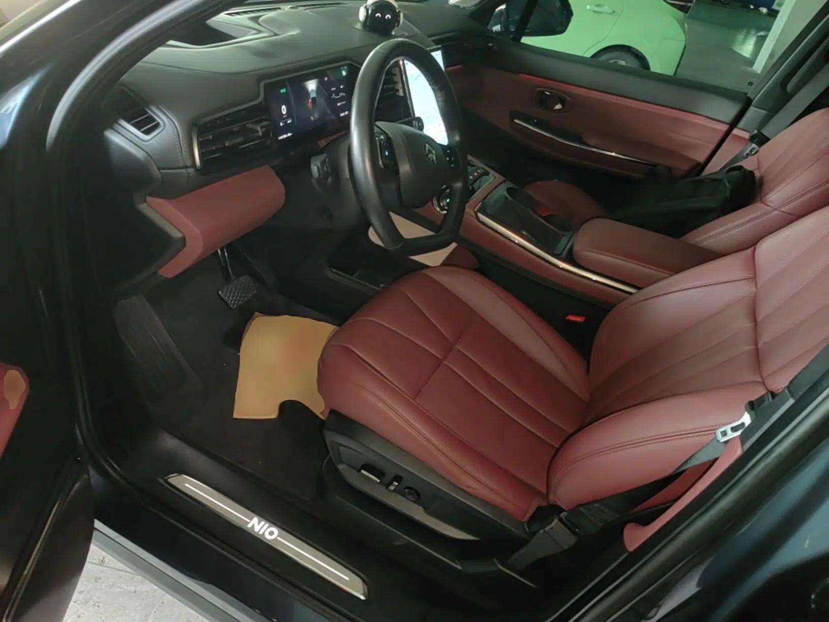 Nio ES8 2022 75 kWh Flagship Version Six Seats — миниатюра 23