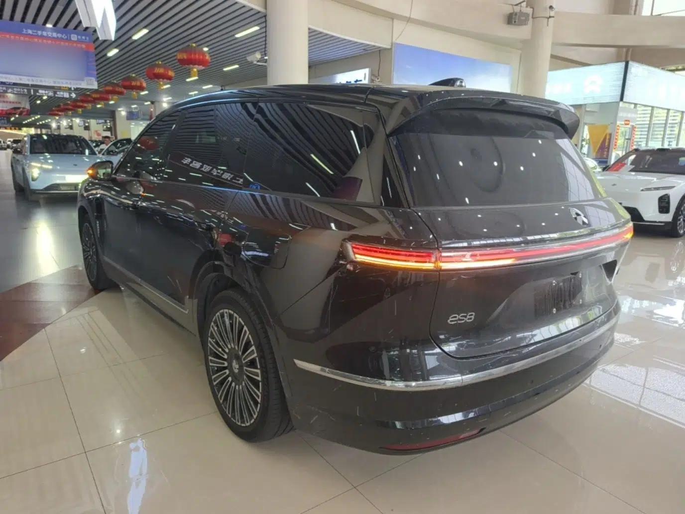 Nio ES8 2026 Model 7-seat Executive Luxury Edition — миниатюра 13