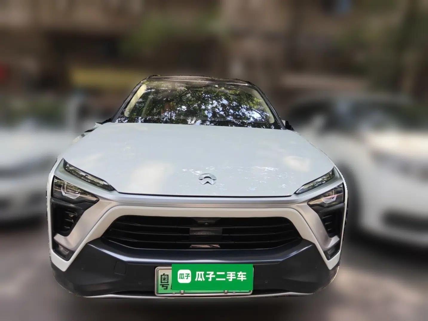 Nio ES8 2018 355 km Base Version 6-Seater Edition — миниатюра 2