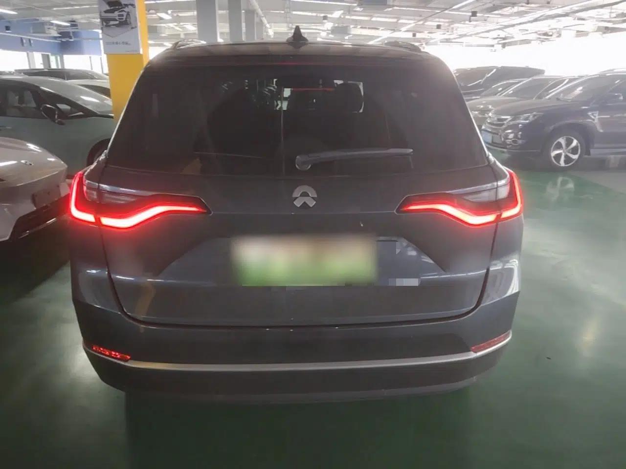 Nio ES8 2020 415 km Range 7-Seater Version — миниатюра 5