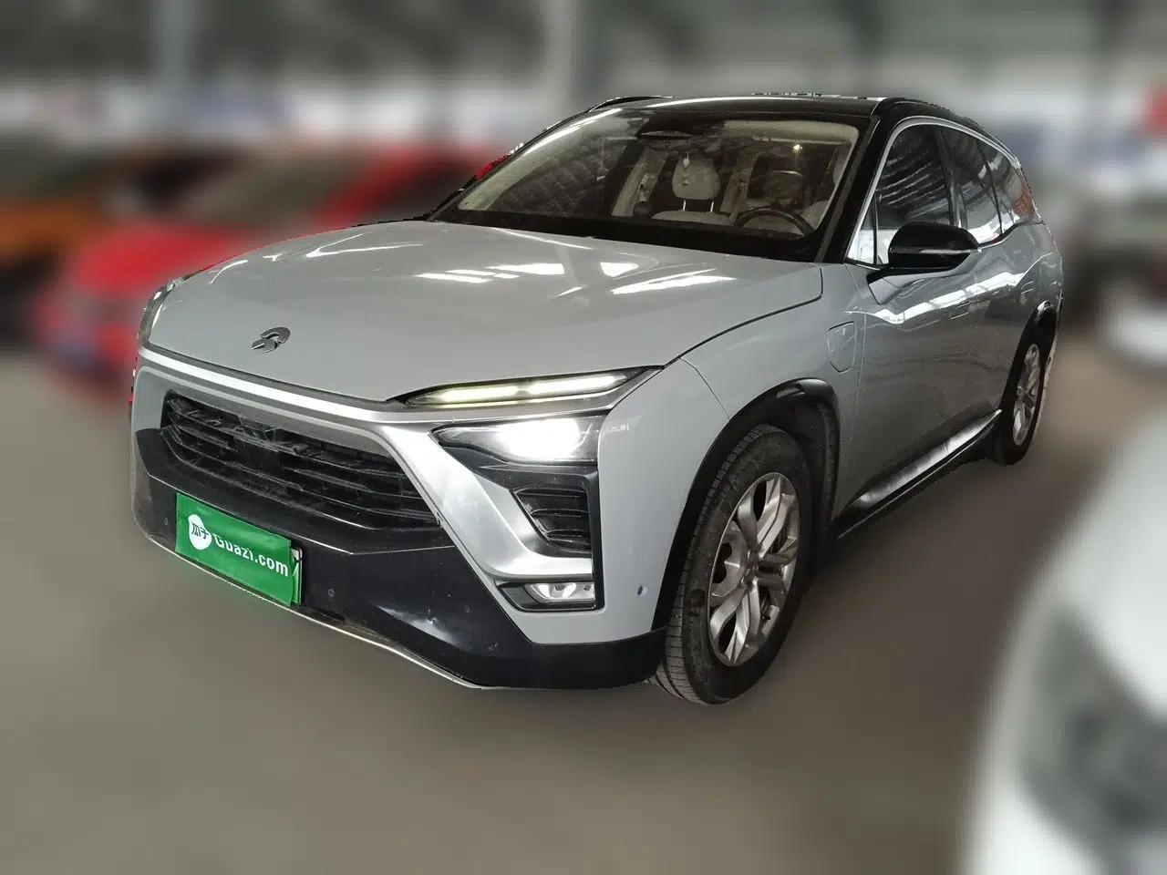 Nio ES8 2018 355 km Base Version 7-Seater Edition — миниатюра 1