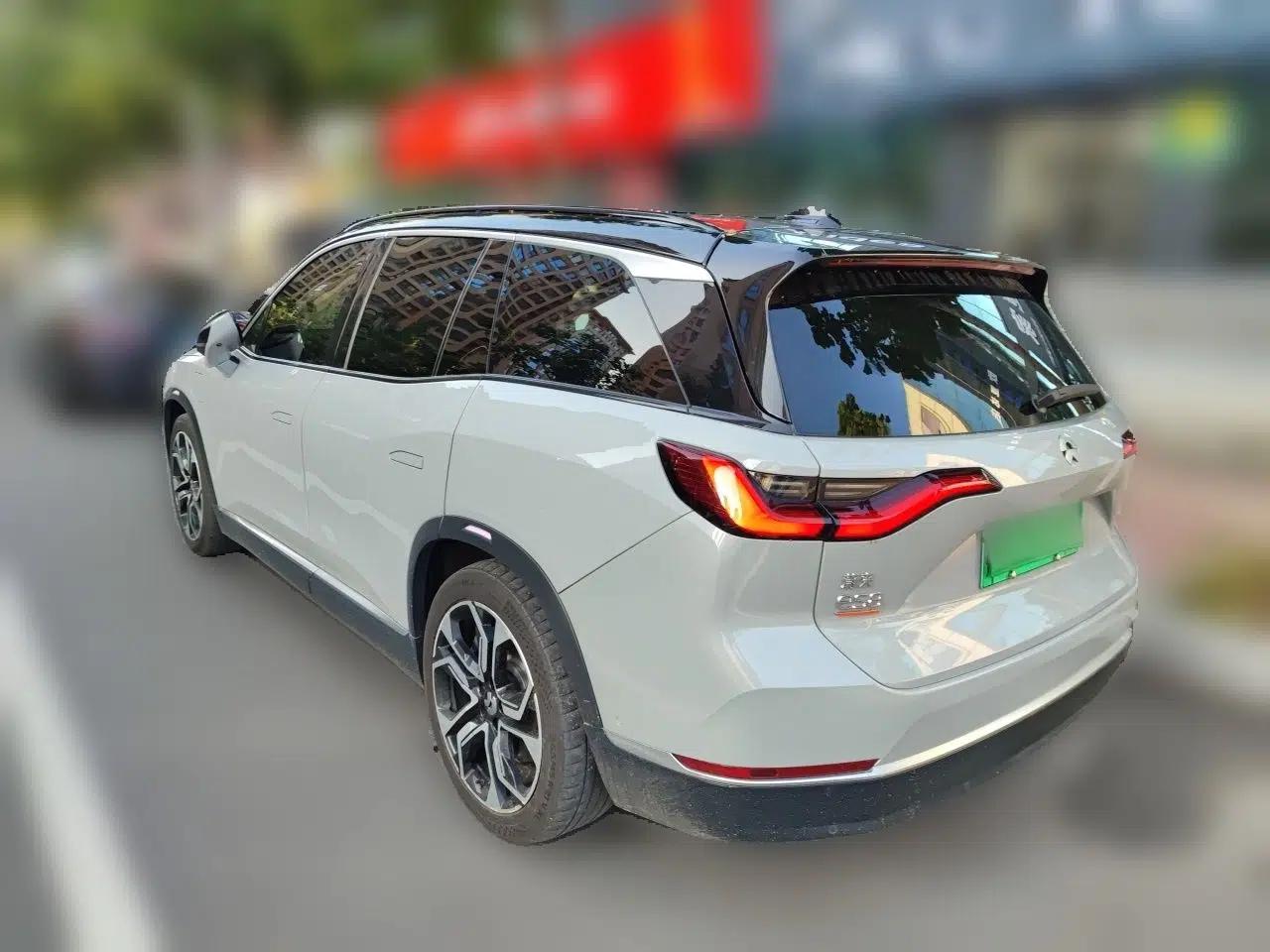 Nio ES8 2020 580 km Range Signature Edition Six-Seater Version — миниатюра 4