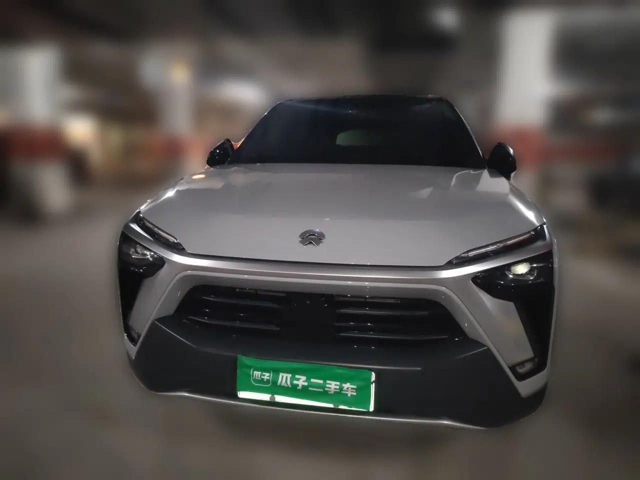 Nio ES8 2022 100kWh Signature Edition Seven-Seater — миниатюра 2
