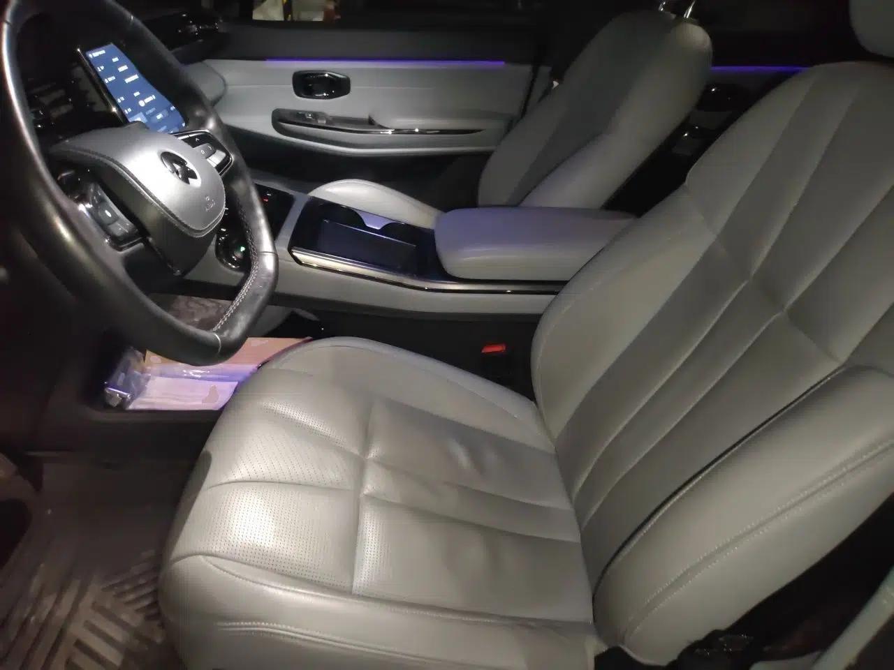 Nio ES8 2022 100kWh Signature Edition Seven-Seater — миниатюра 15