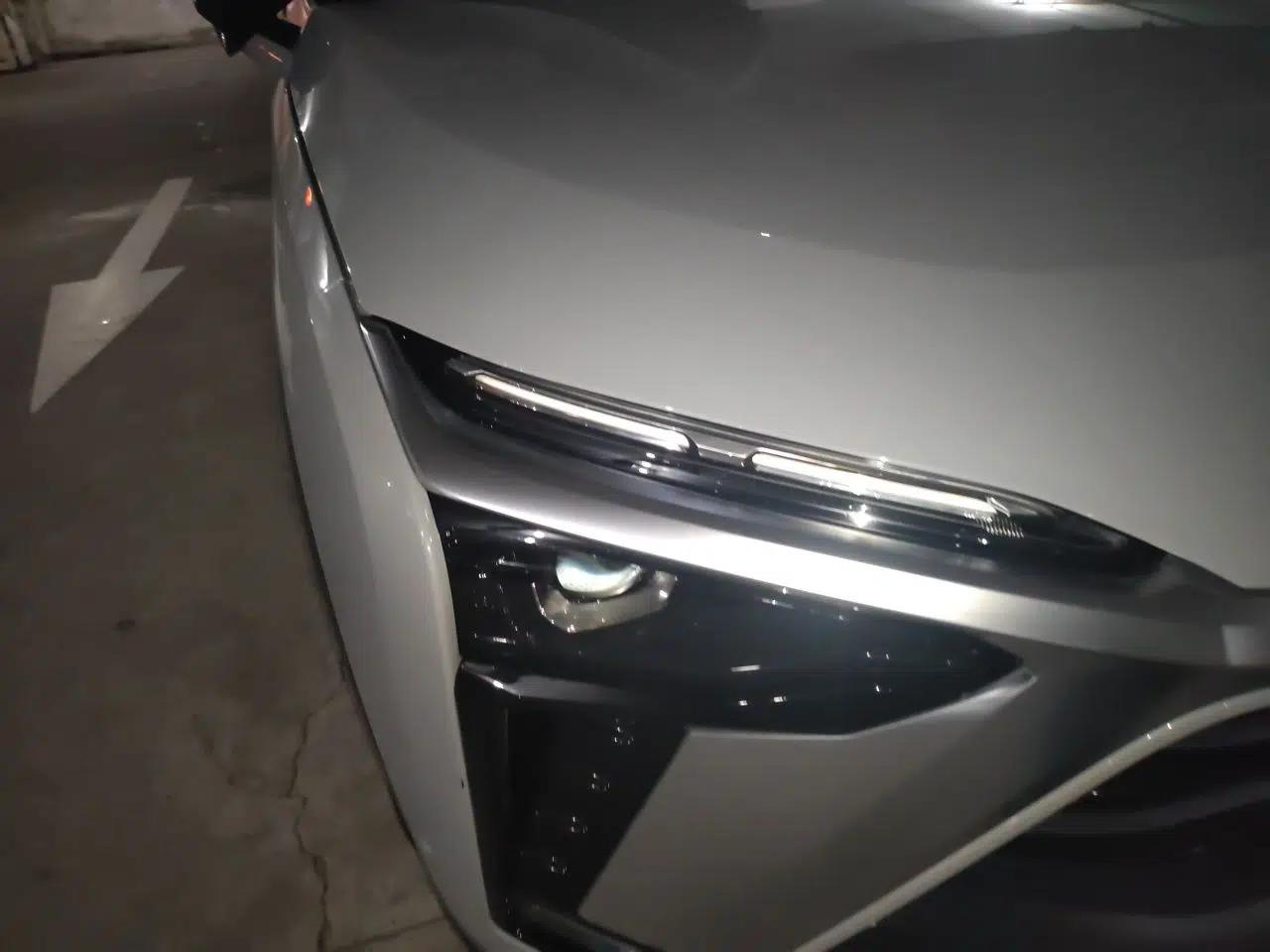 Nio ES8 2022 100kWh Signature Edition Seven-Seater — миниатюра 7