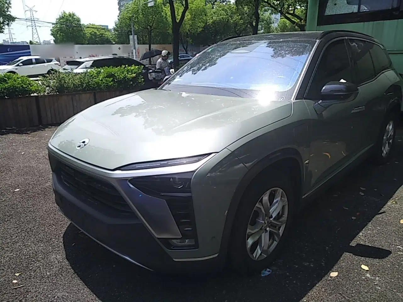 Nio ES8 2020 580 km Range Six-Seater Version — миниатюра 1
