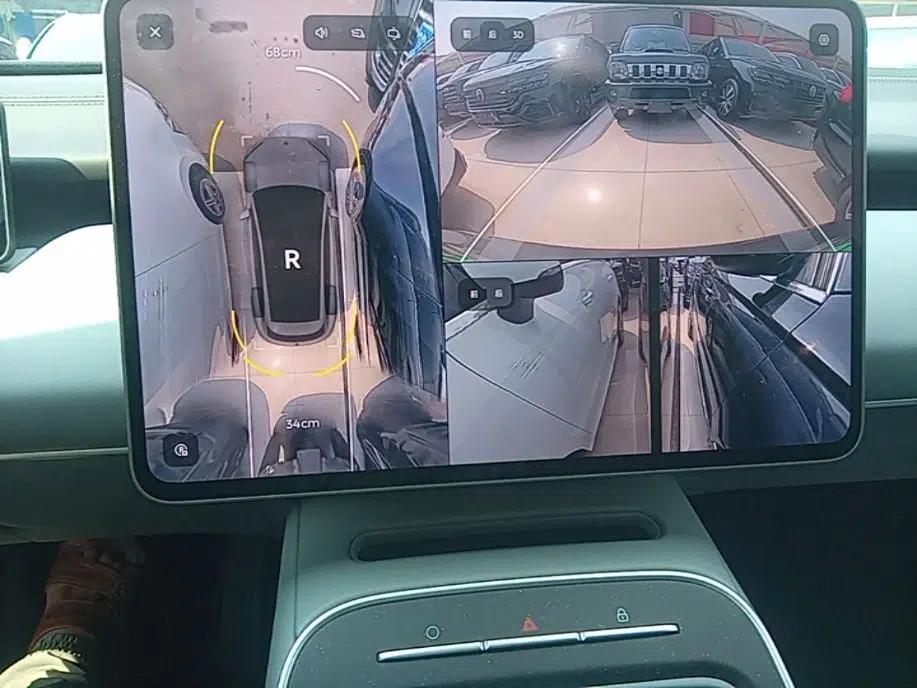 Nio ET5T 2025 75 kWh Touring — миниатюра 15