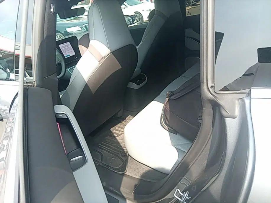 Nio ET5T 2025 75 kWh Touring — миниатюра 20