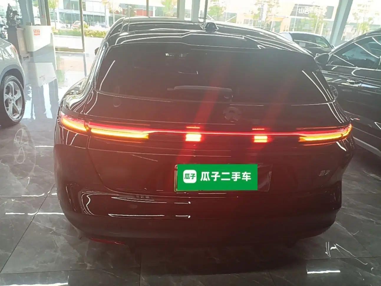 Nio ET5T 2024 75kWh Touring — миниатюра 5