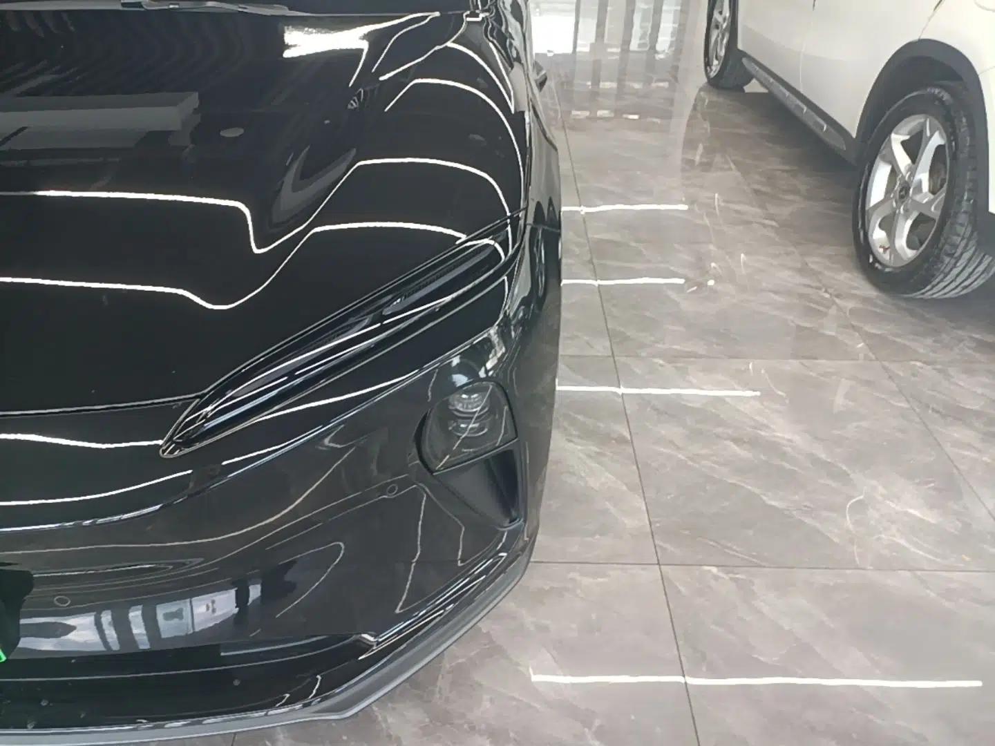 Nio ET5T 2024 75kWh Touring — миниатюра 8