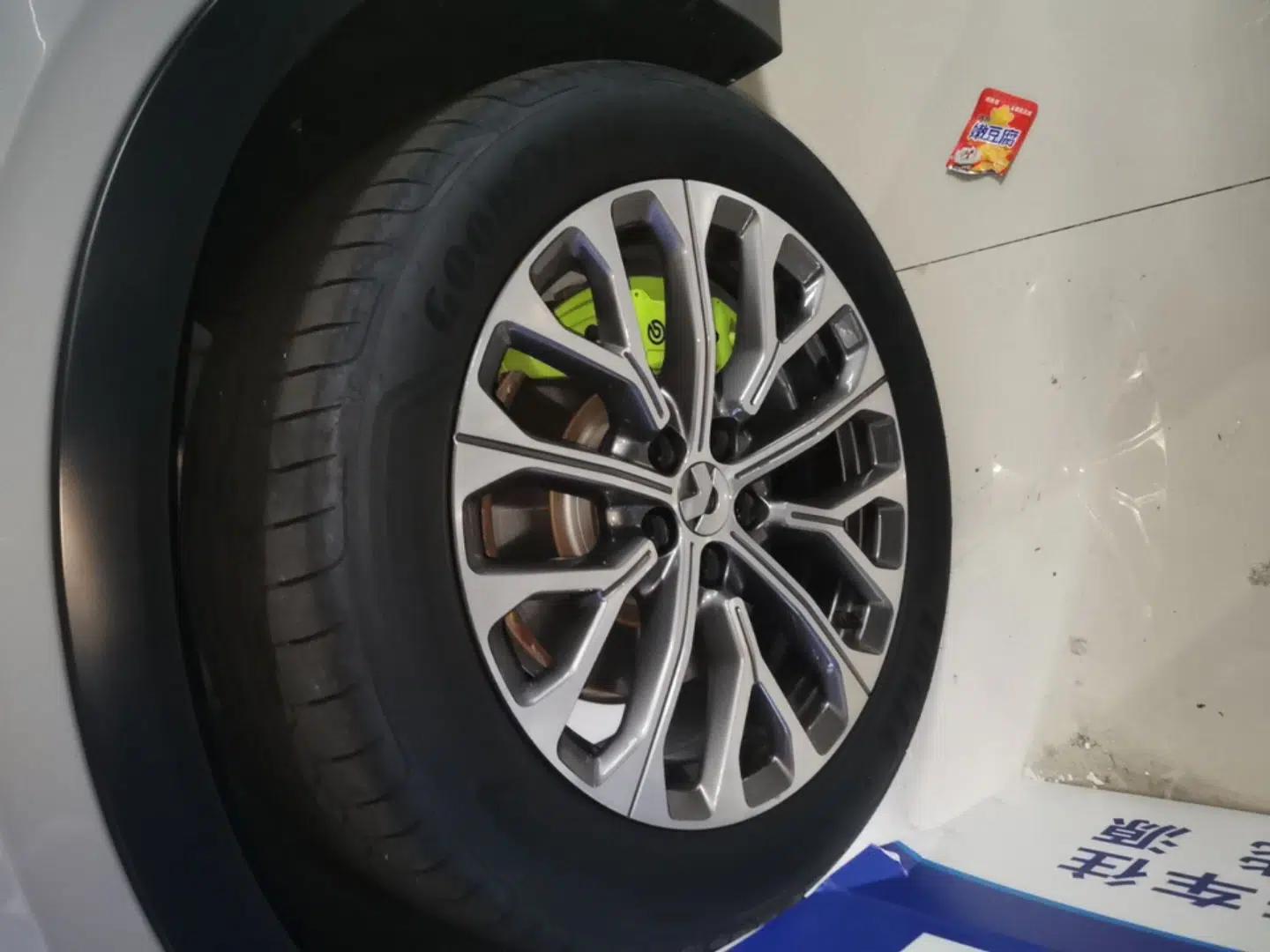 Nio EC6 2023 75 kWh — миниатюра 10