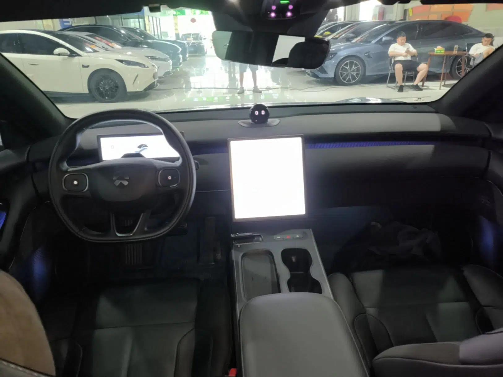 Nio ET5 2022 75 kWh — миниатюра 12