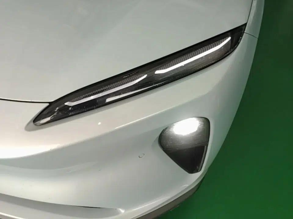 Nio ET5 2022 75 kWh — миниатюра 8