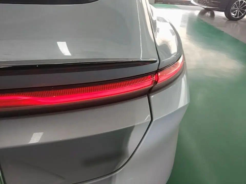 Nio ET5 2022 75 kWh — миниатюра 9