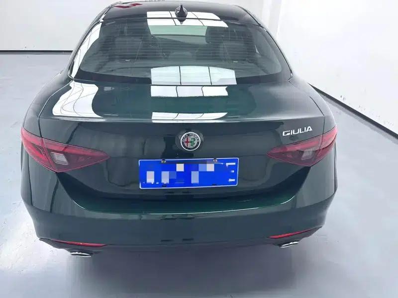 Giulia Juliet 2021 2.0T 280HP Luxury Edition — миниатюра 3