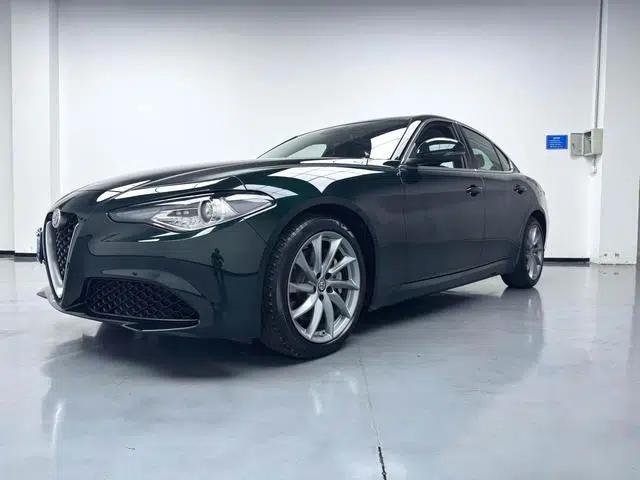 Giulia Juliet 2021 2.0T 280HP Luxury Edition