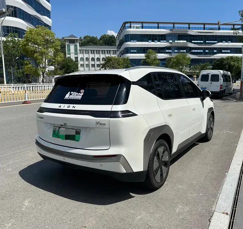 AION Y 2023 Plus 510 Enjoy Edition — миниатюра 5