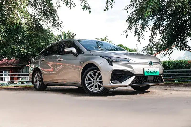 AION S 2023 Model - Charming 580 — миниатюра 3