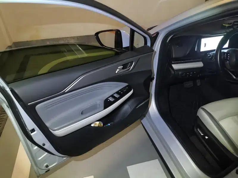 AION S 2021 Plus 80 Ultra-Long Range Edition — миниатюра 16