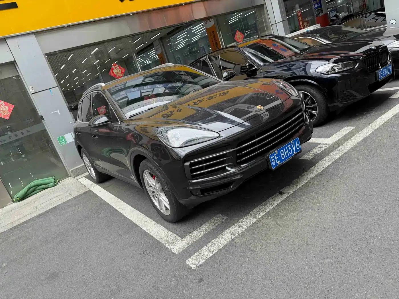 Cayenne 2019 Cayenne 3.0T — миниатюра 2