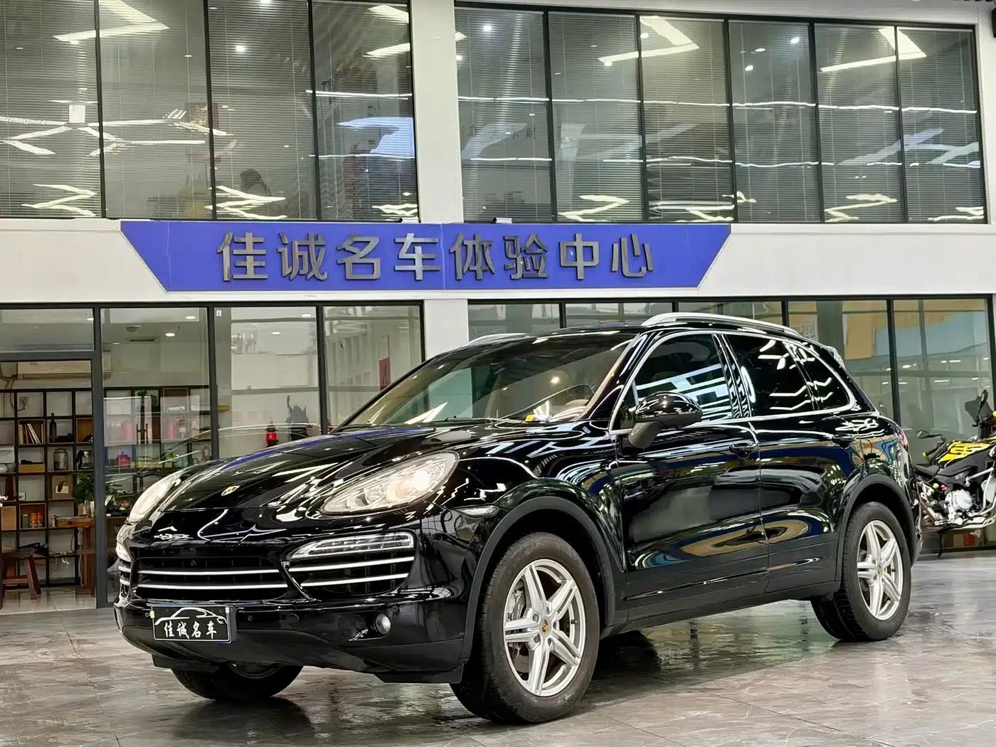 Cayenne 2011 Cayenne 3.0T — миниатюра 1