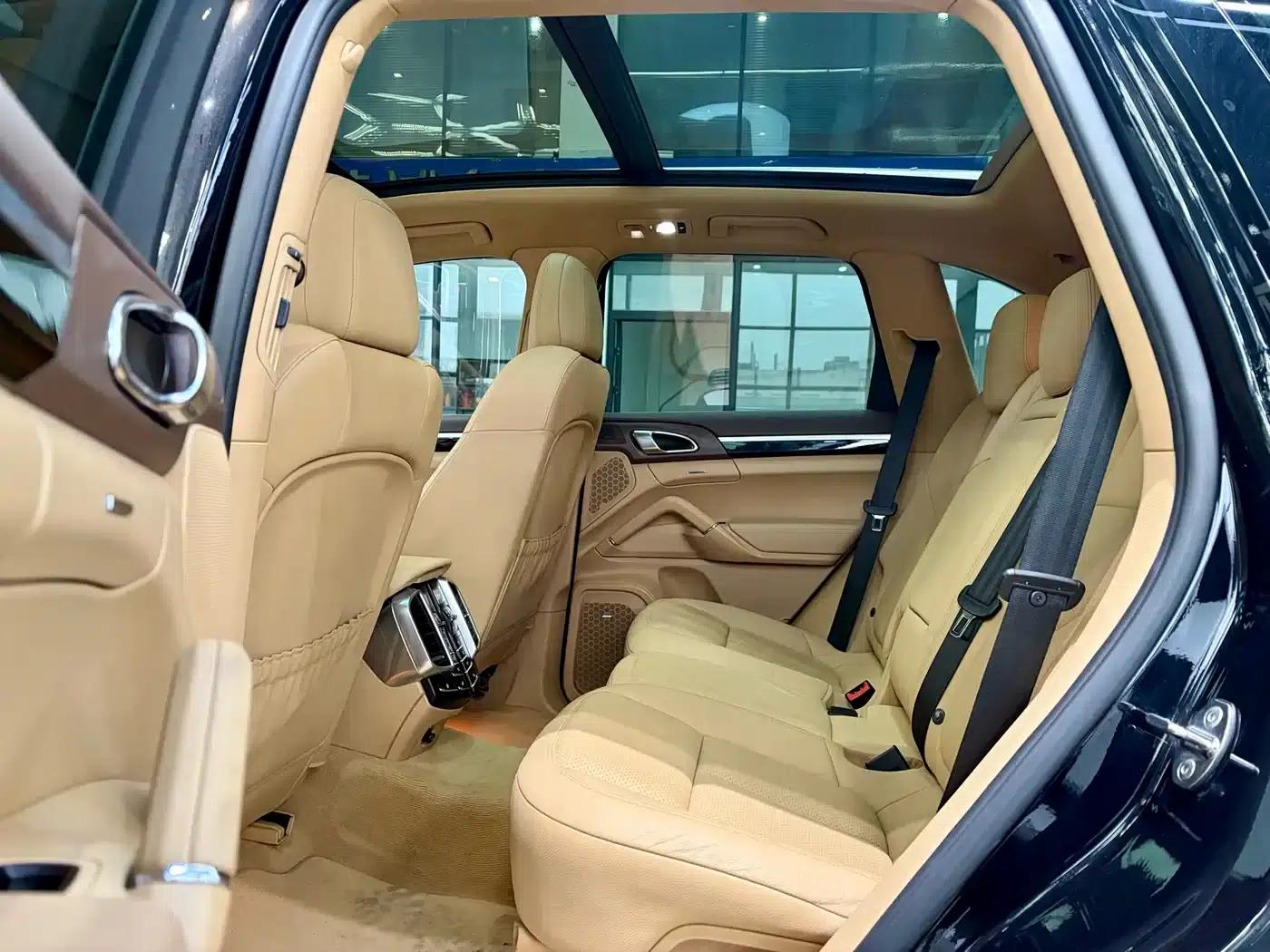 Cayenne 2011 Cayenne 3.0T — миниатюра 4