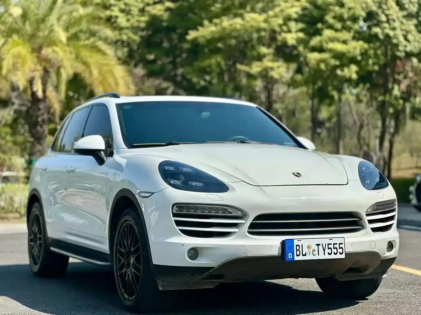 2012 Cayenne 3.0T US Spec — миниатюра 3