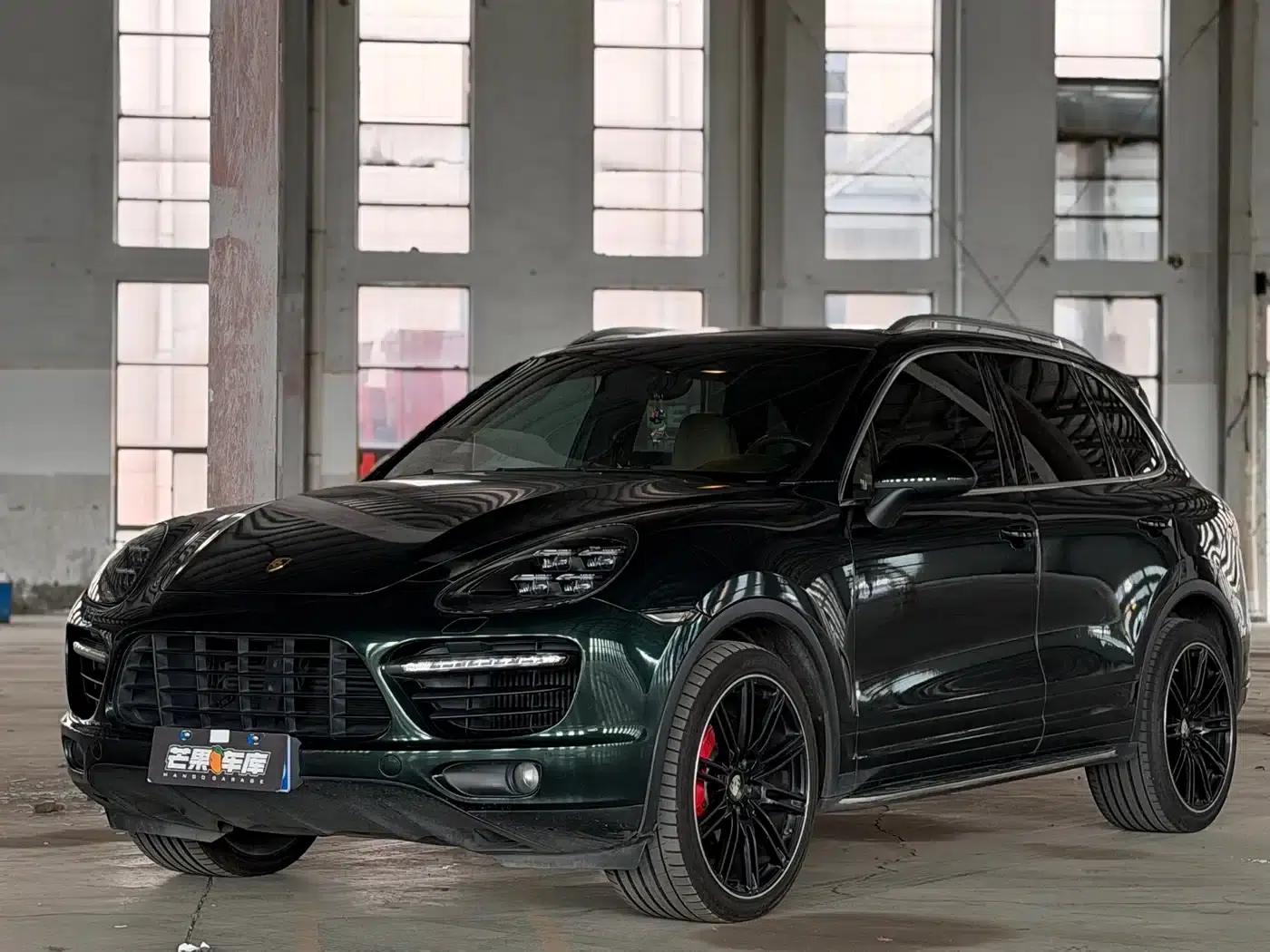 Cayenne 2011 Cayenne Turbo 4.8T — миниатюра 2