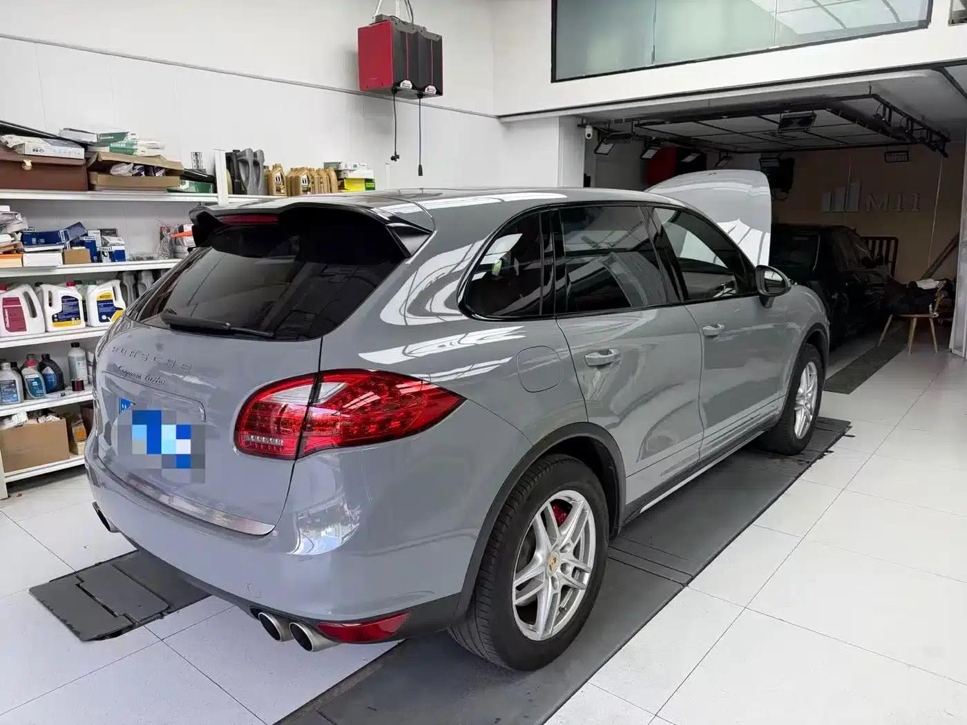Cayenne 2011 Cayenne Turbo 4.8T — миниатюра 3