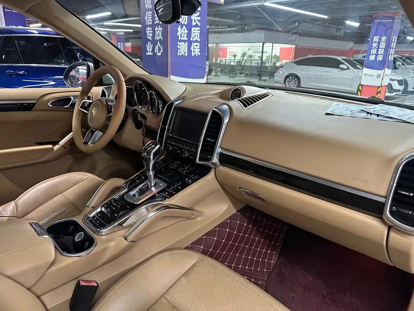 Cayenne 2011 Cayenne 3.0T — миниатюра 14