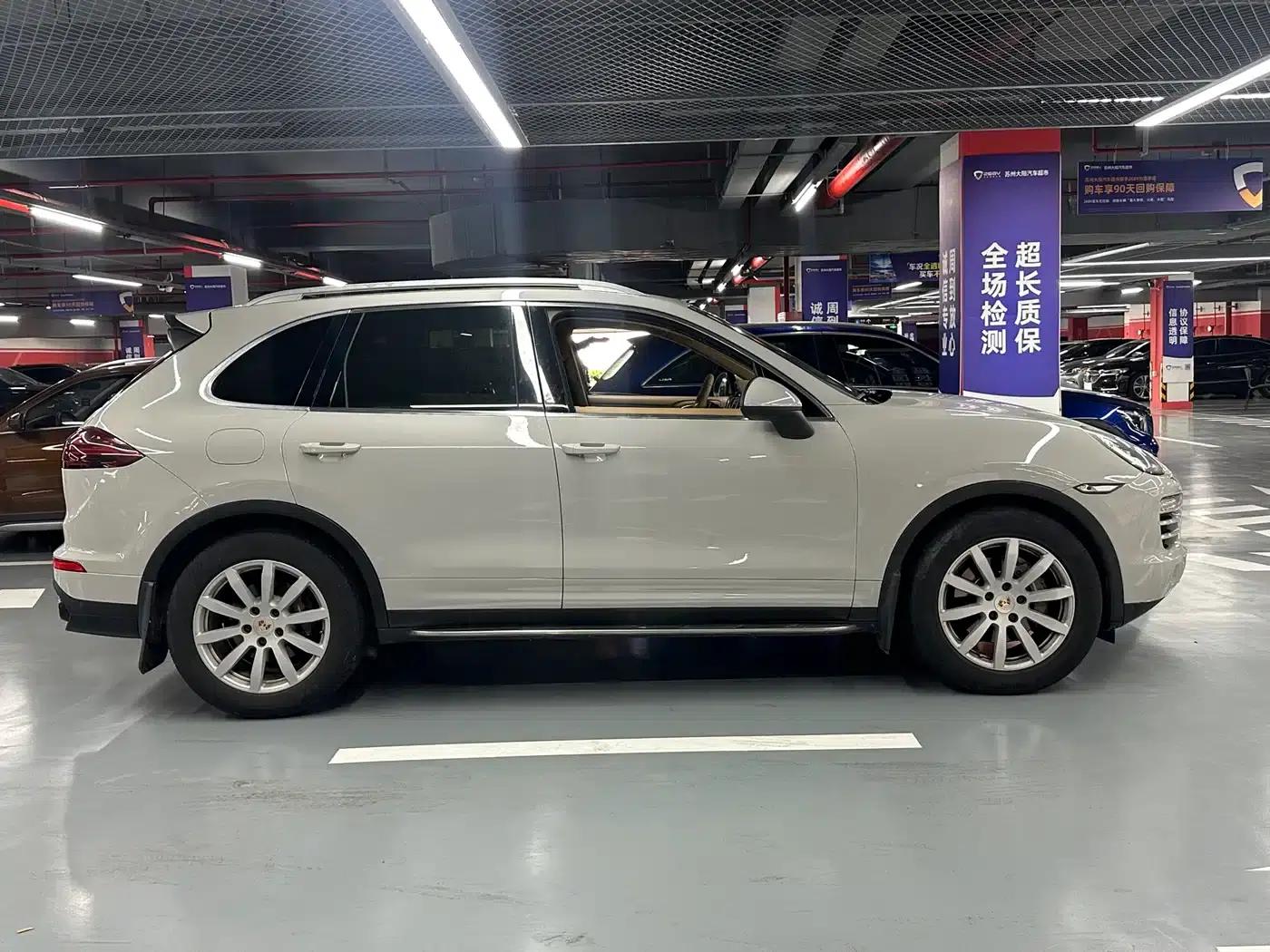 Cayenne 2011 Cayenne 3.0T — миниатюра 4
