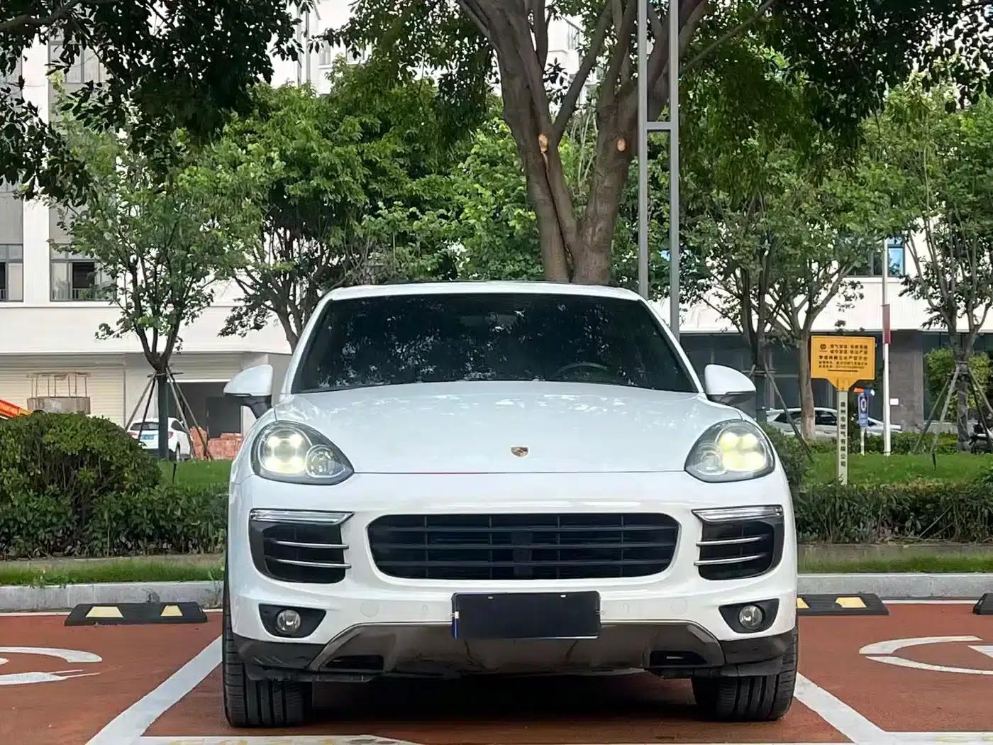 Cayenne 2016 Cayenne 3.0T — миниатюра 2