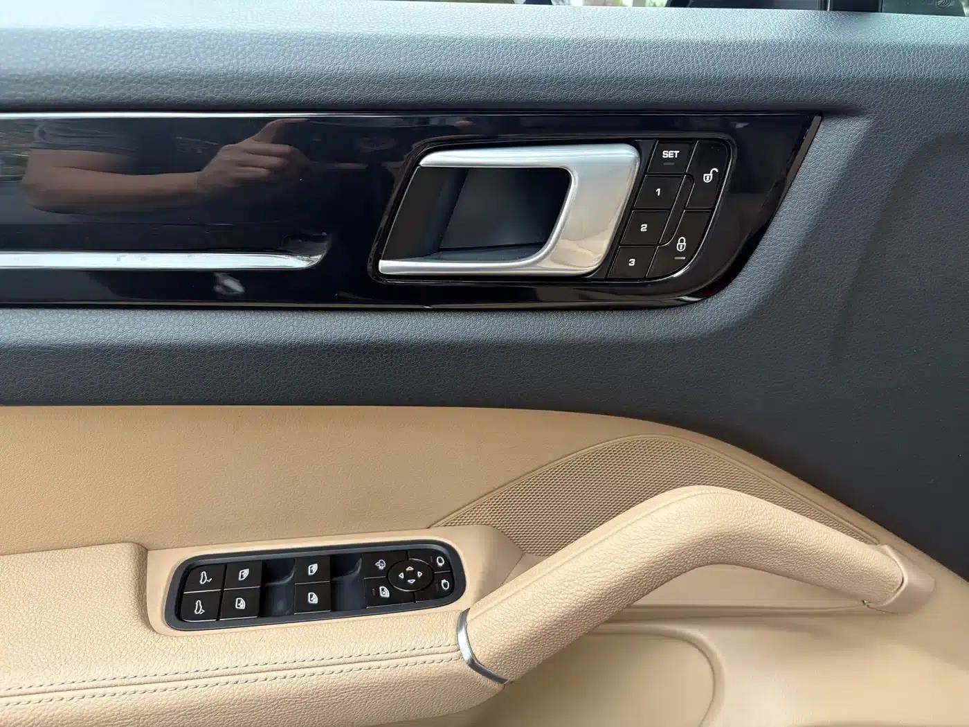 Cayenne 2019 Cayenne 3.0T — миниатюра 6