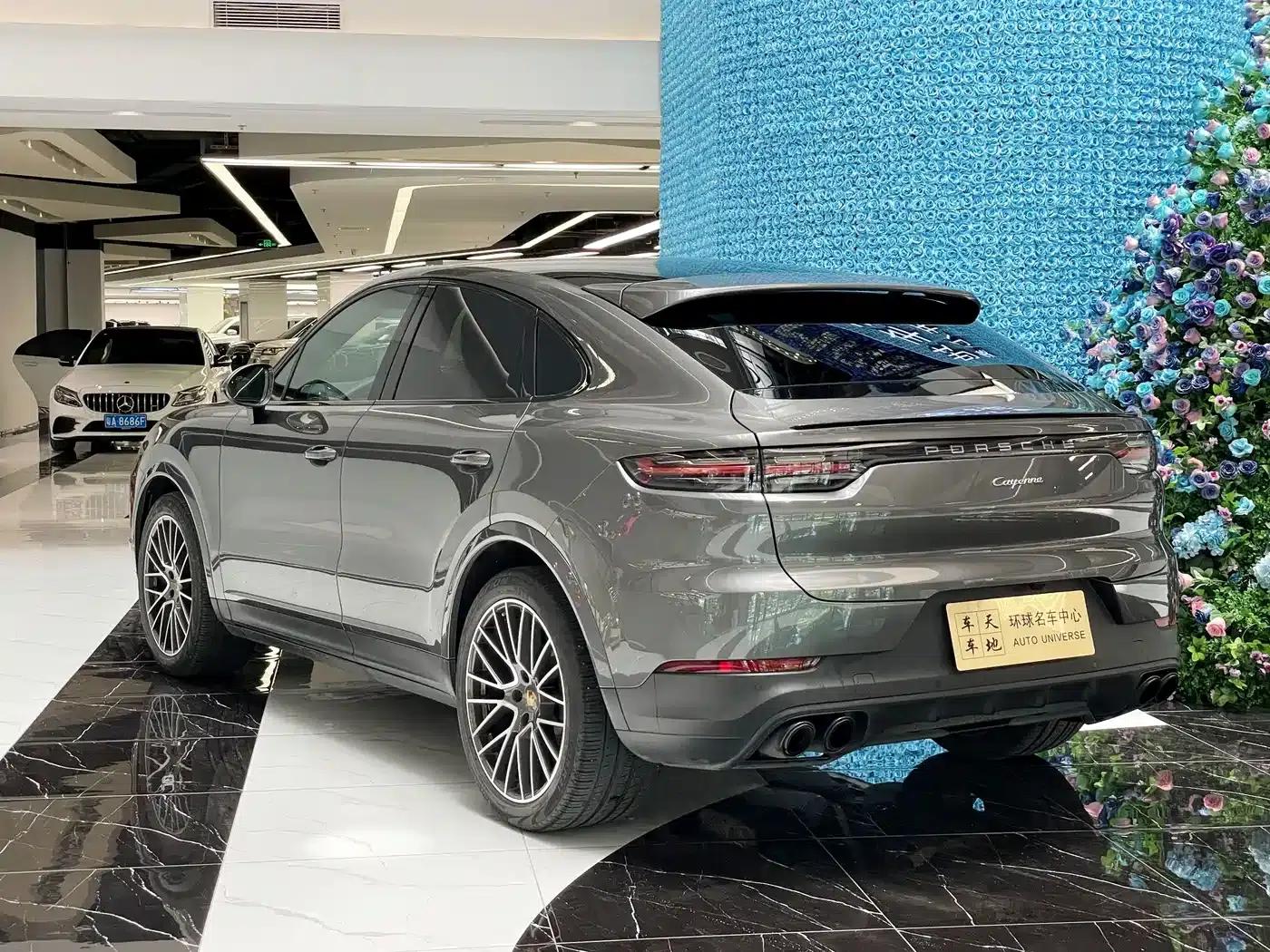 Cayenne 2019 Cayenne Coupé 3.0T — миниатюра 6