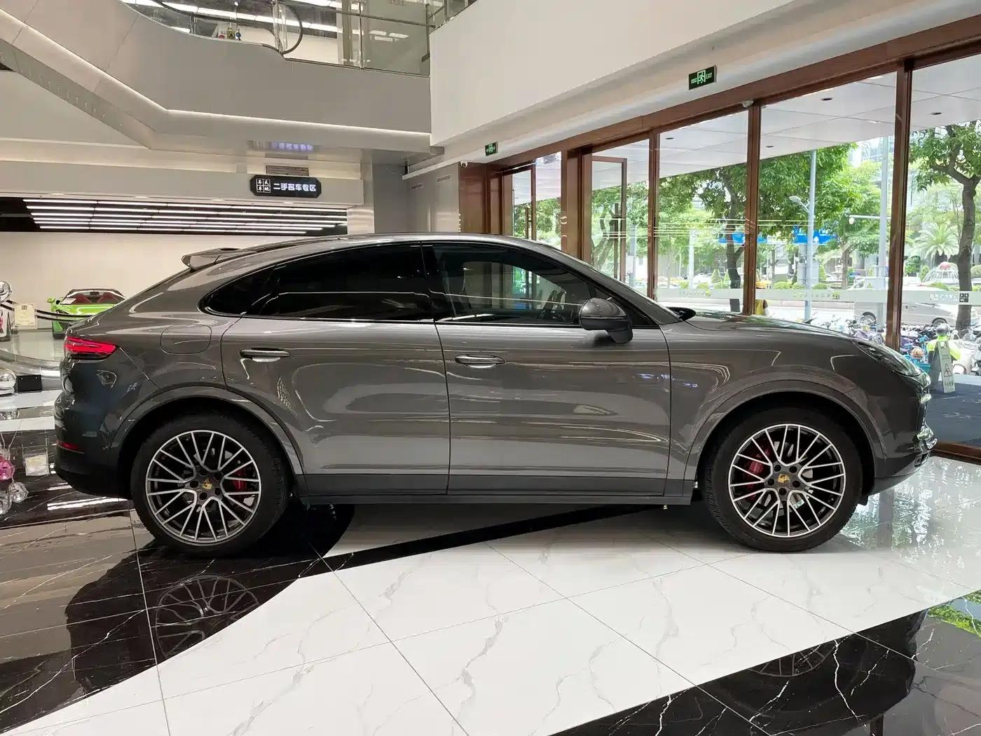 Cayenne 2019 Cayenne Coupé 3.0T — миниатюра 7