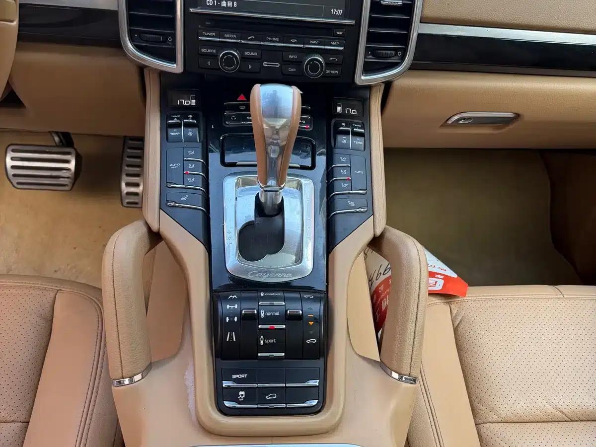 Cayenne 2011 Cayenne 3.0T — миниатюра 5