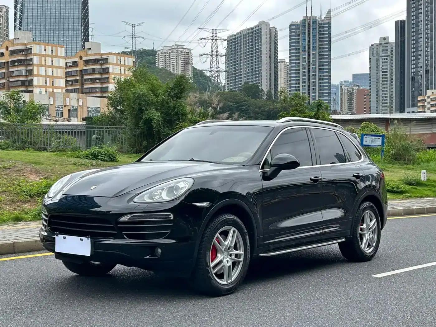 Cayenne 2011 Cayenne S 4.8L — миниатюра 1