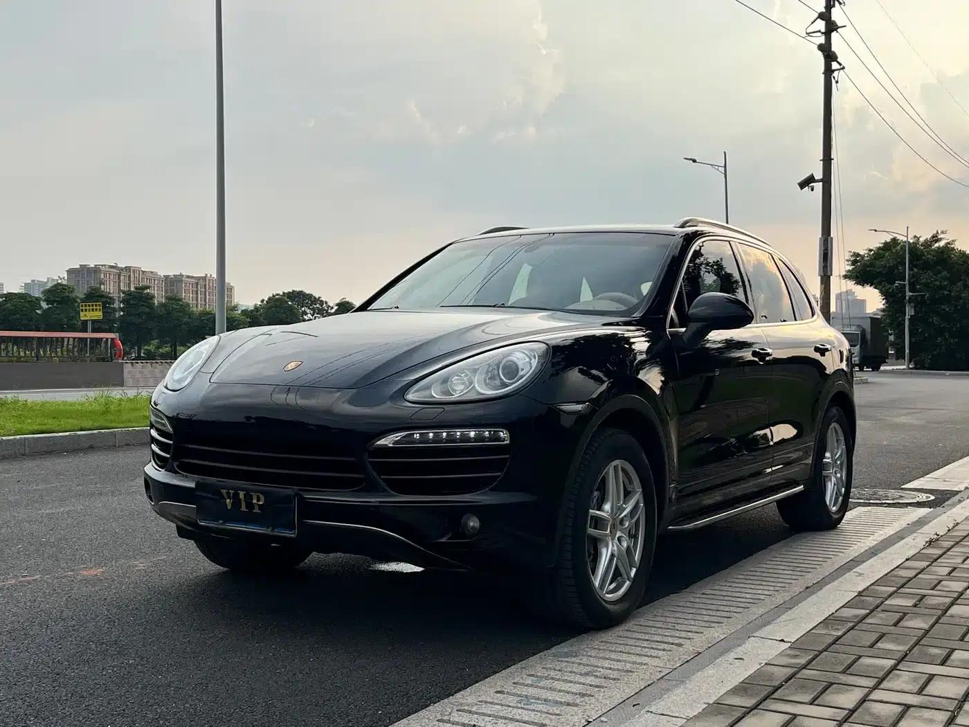 2012 Cayenne 3.0T US Spec — миниатюра 1