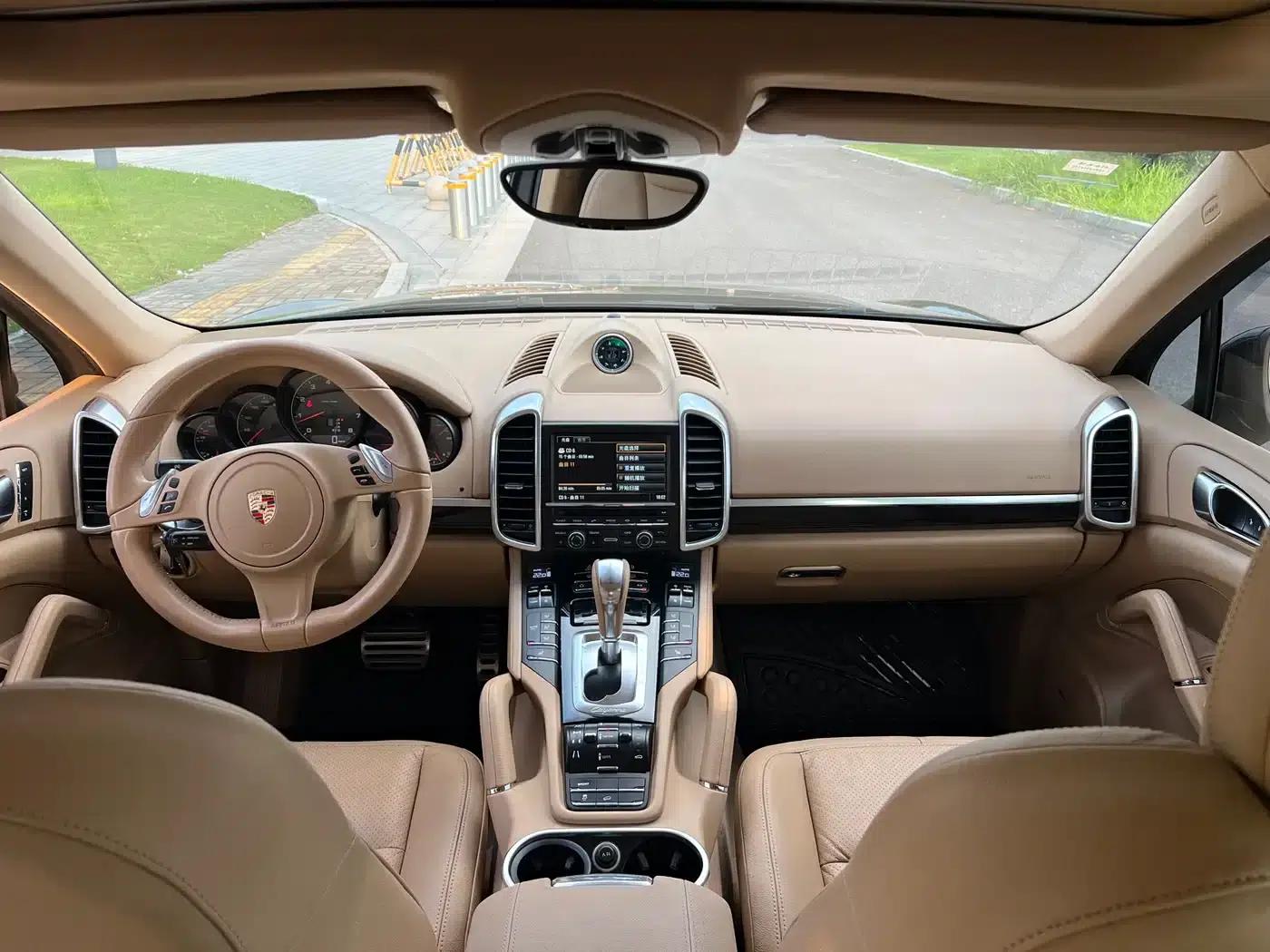 2012 Cayenne 3.0T US Spec — миниатюра 12