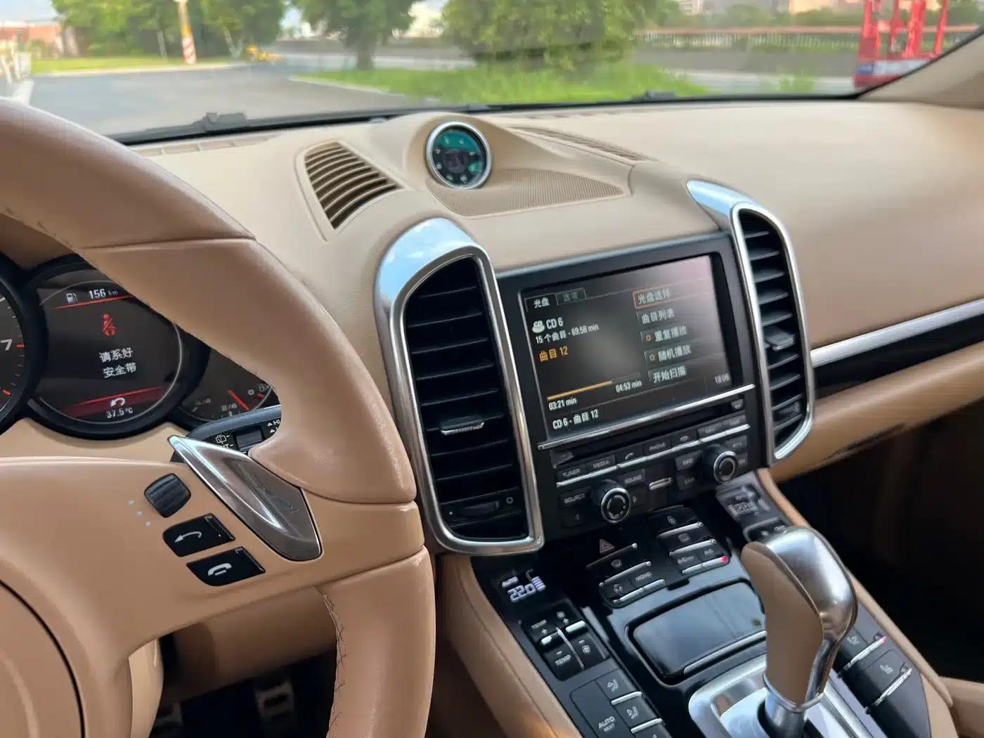 2012 Cayenne 3.0T US Spec — миниатюра 26