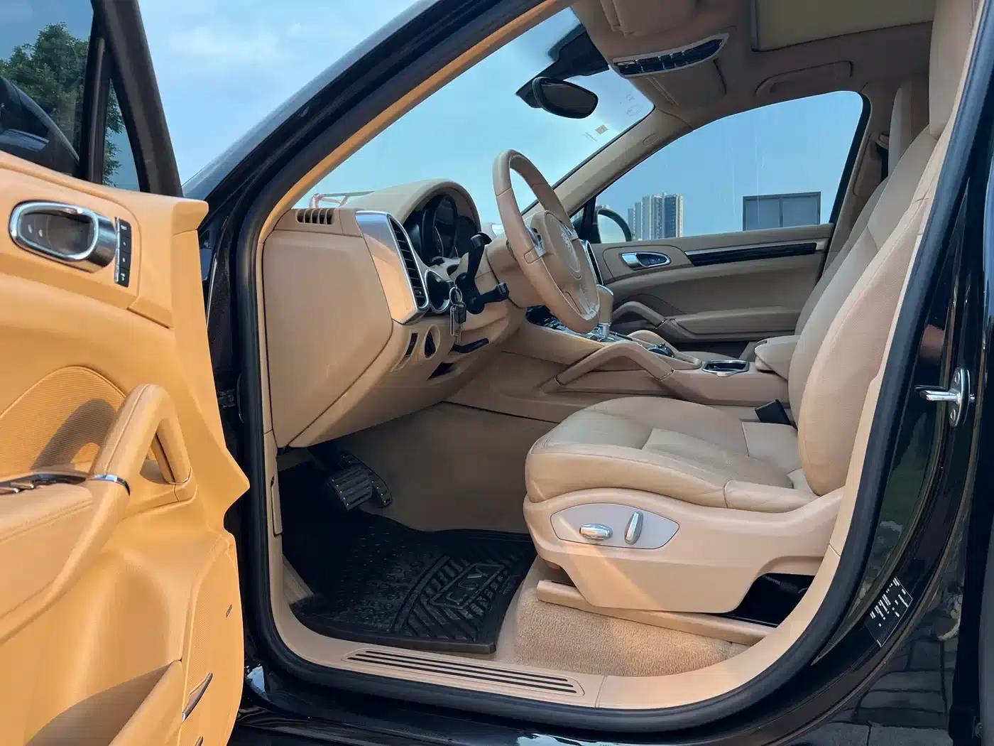 2012 Cayenne 3.0T US Spec — миниатюра 9