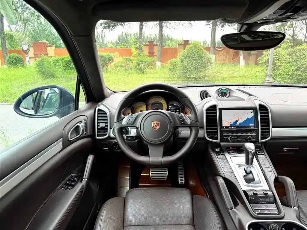 Cayenne 2011 Cayenne Turbo 4.8T — миниатюра 12