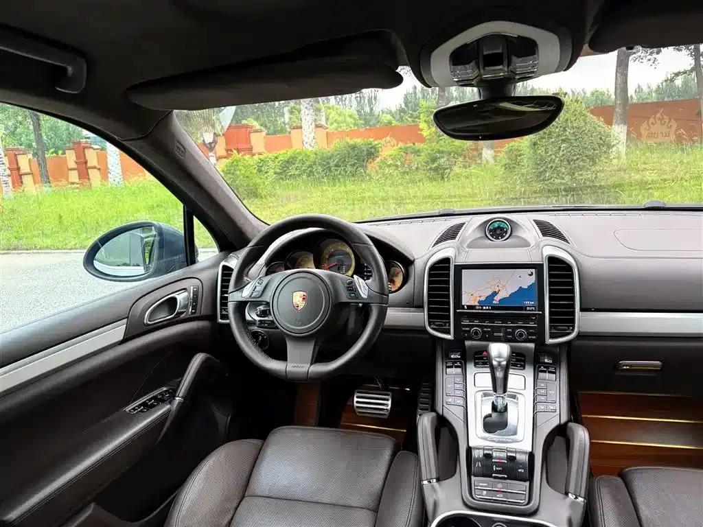 Cayenne 2011 Cayenne Turbo 4.8T — миниатюра 13