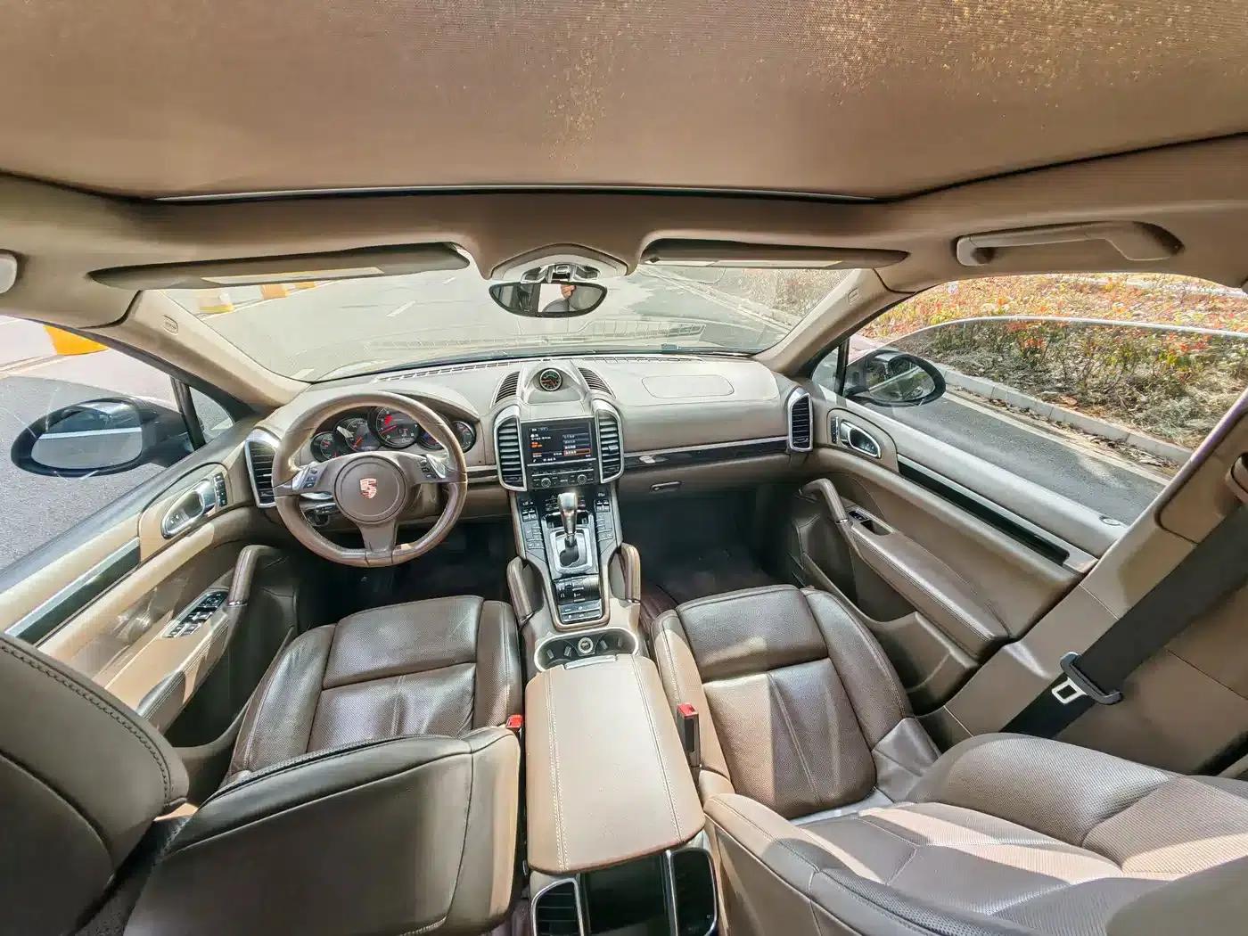 2012 Cayenne 3.6L US Spec — миниатюра 6